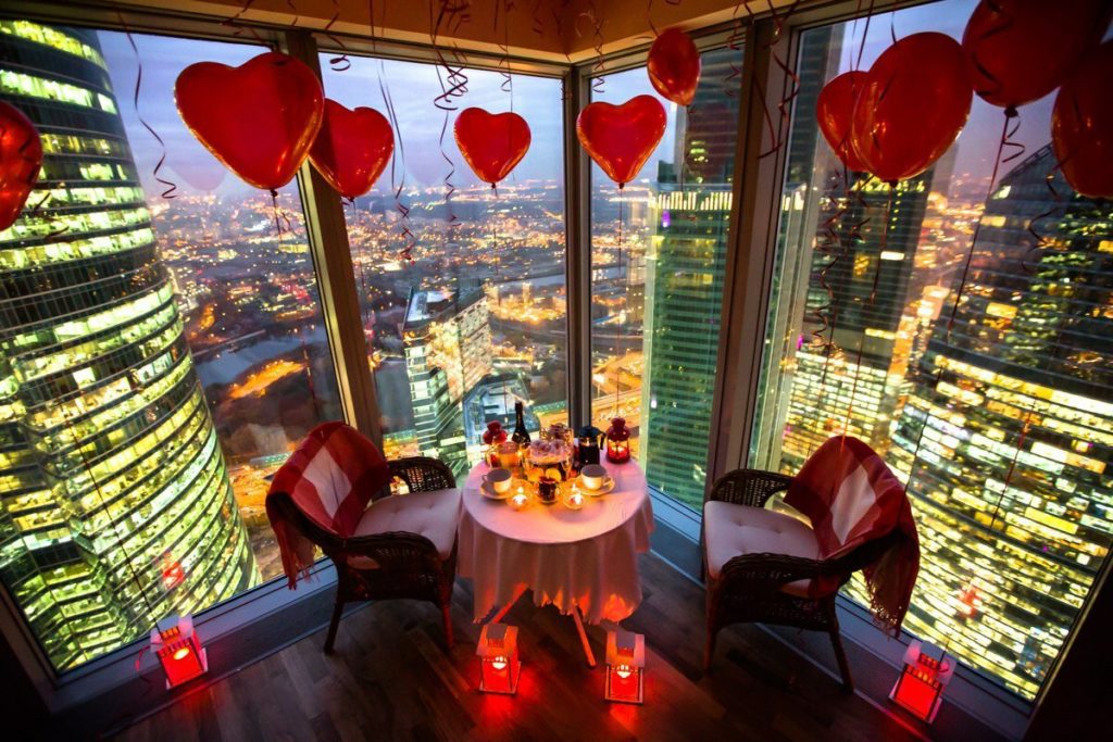 Романтические свидания наверху Москва-Сити
