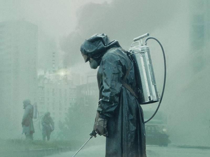 
            Что вырезали из "Чернобыля": сценарист сериала рассказал об удаленной сцене        