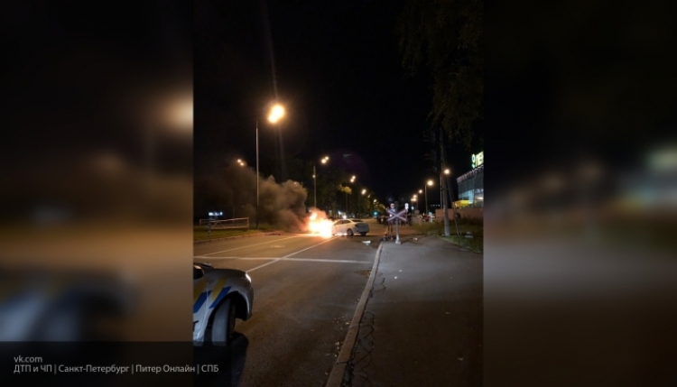 В результате ДТП с участием BMW и автобуса в Петербурге погиб один человек 