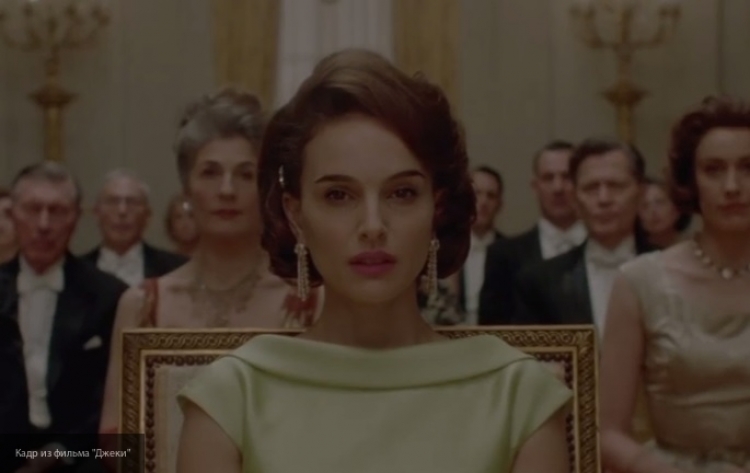 Натали Портман пришла на премьеру фильма в откровенном наряде