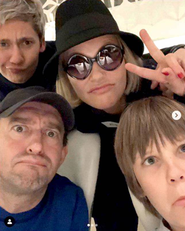 
            СМИ: сын Хабенского воспитывается однополой парой в Испании        