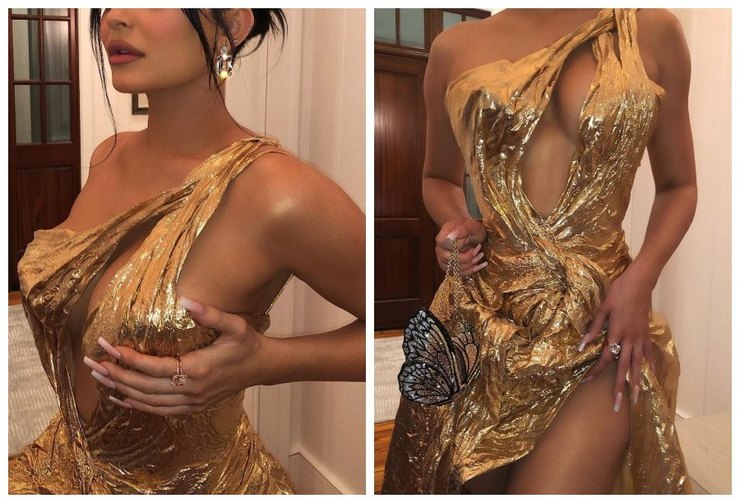 Кайли Дженнер в&nbsp;золотом платье с&nbsp;экстремальными разрезами появилась на&nbsp;свадьбе