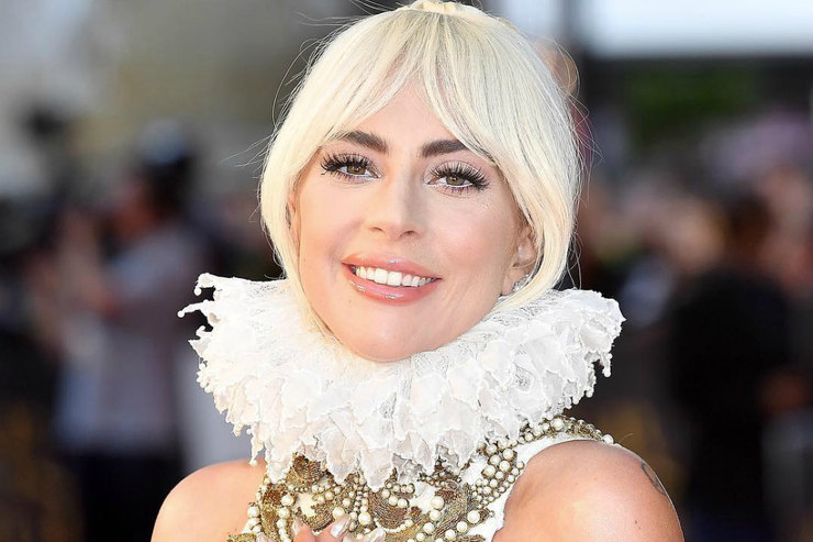 Леди Гага разорвала отношения с бойфрендом спустя три месяца романа