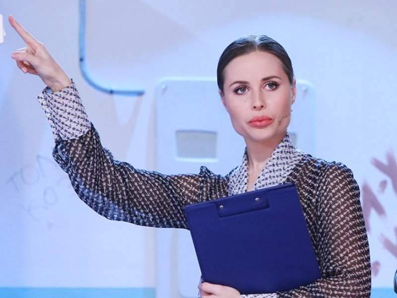 
            Юлия Михалкова впервые раскрыла причину ухода из "Уральских пельменей"        