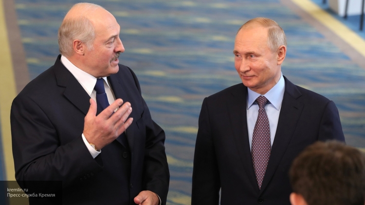 Лукашенко пожелал Путину в день рождения здоровья и поддержки единомышленников