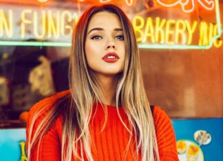 Стоит ли работать вебкам моделью? Стоит ли работать вебкам моделью?