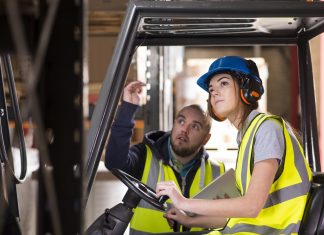 Обучение на управление спецтехникой Обучение на управление спецтехникой