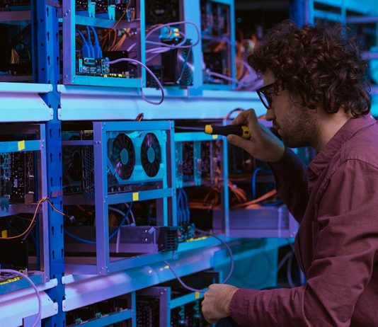 Что такое майнинг криптовалюты? Что такое майнинг криптовалюты?