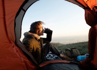 Как выспаться в походных условиях