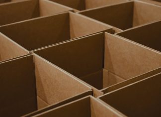 Секреты прочности: почему картон стал основным материалом для упаковки в логистике