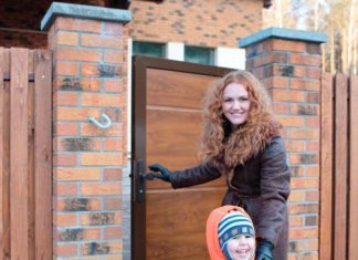 Роль калитки в оформлении ландшафтного дизайна участка