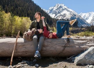 Как незабываемо отпраздновать день рождения в Горном Алтае: идеи, атмосфера и настоящая магия природы