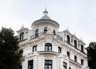 Гранд Автограф Отель в Новосибирске:комфорт и стиль в сердце города