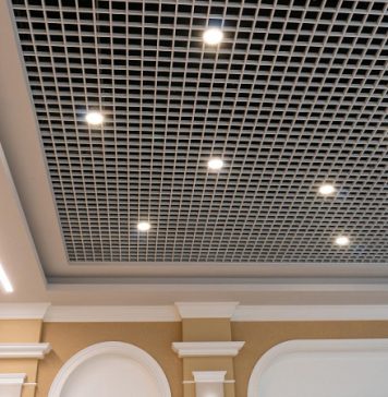 Сравнение ячеистых потолков Грильято с другими подвесными системами