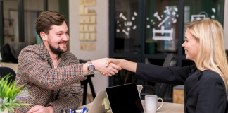 Сервис как конкурентное преимущество: почему поддержка клиентов решает всё