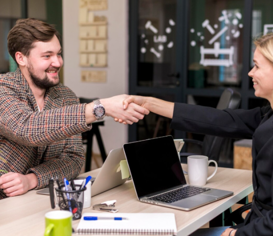 Сервис как конкурентное преимущество: почему поддержка клиентов решает всё