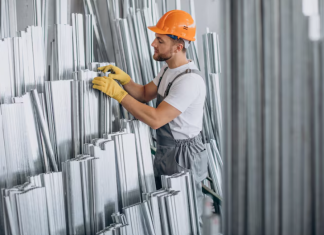 Готовые металлические леса: эффективность и надёжность