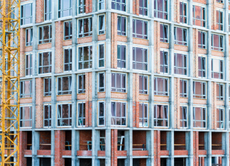 Новостройки без отделки в Москве достигли пятилетнего максимума