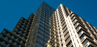 Большие квартиры в готовых новостройках Москвы занимают менее 1% рынка