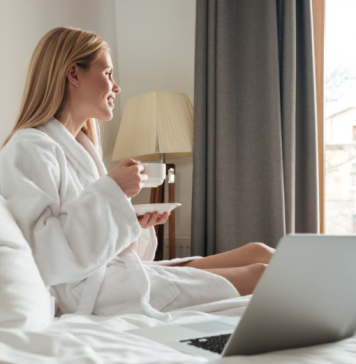 Классический двухместный номер с одной кроватью: комфортный выбор для отдыха и деловых поездок