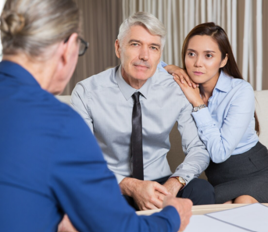 Сколько стоит консультация семейного юриста