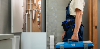 Услуги сантехника: когда необходима профессиональная помощь