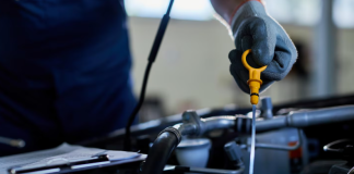 Замена масла в автомобиле: почему эта процедура так важна для двигателя