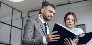 Профессиональное представительство в суде: почему юридическая поддержка имеет решающее значение