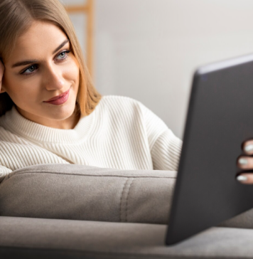 Почему люди всё чаще читают новости в онлайн-блогах