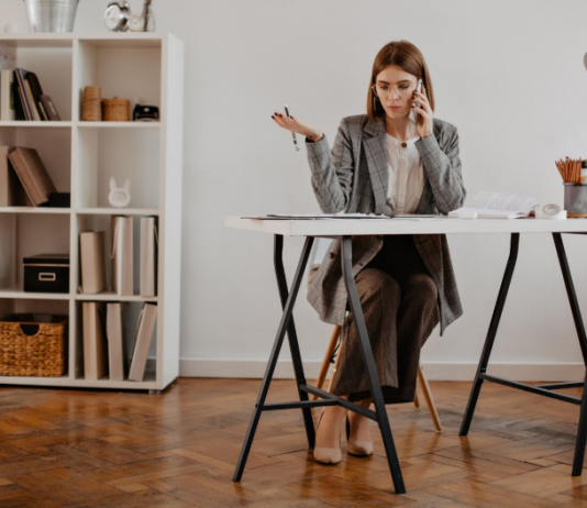 Как выбрать мебель для домашнего кабинета: комфорт и продуктивность в одном пространстве