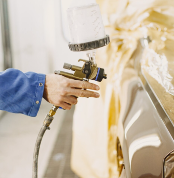 Покраска автомобиля: как вернуть кузову идеальный внешний вид