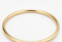 Браслеты-обручи из гладкого желтого золота: абсолютный минимализм для уверенных в себе женщин