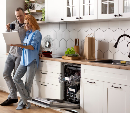 Ремонт кухни в квартире: как выбрать мебель и технику Ремонт кухни в квартире: как выбрать мебель и технику