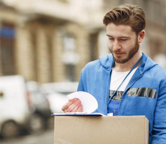 Доставка грузов и документов по России и СНГ: особенности, способы и важные нюансы